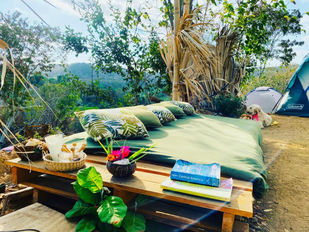 Bajo Las Estrellas Eco Glamping Масунте Екстериор снимка