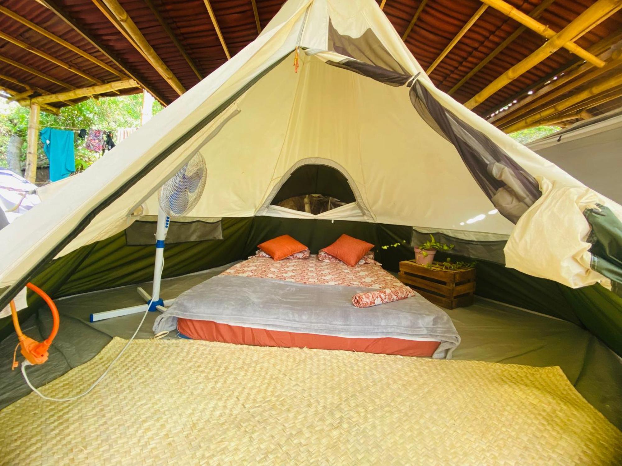 Bajo Las Estrellas Eco Glamping Масунте Екстериор снимка